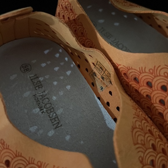 ILSE JACOBSEN HORNBAEK Women's Tulip 139 Flat - Picture 4 of 4